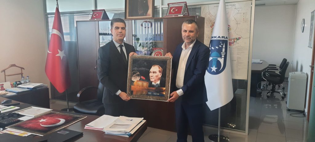 Vakıf Genel Müdürümüz Türkoğlu’ndan ABB Emlak İstimlak Daire Başkanı Eyüphan Sazak’a Ziyaret